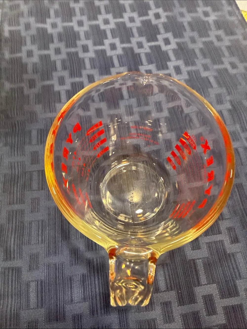 Pyrex Clear Glass Measuring Cup with Red Markings 1 Cup